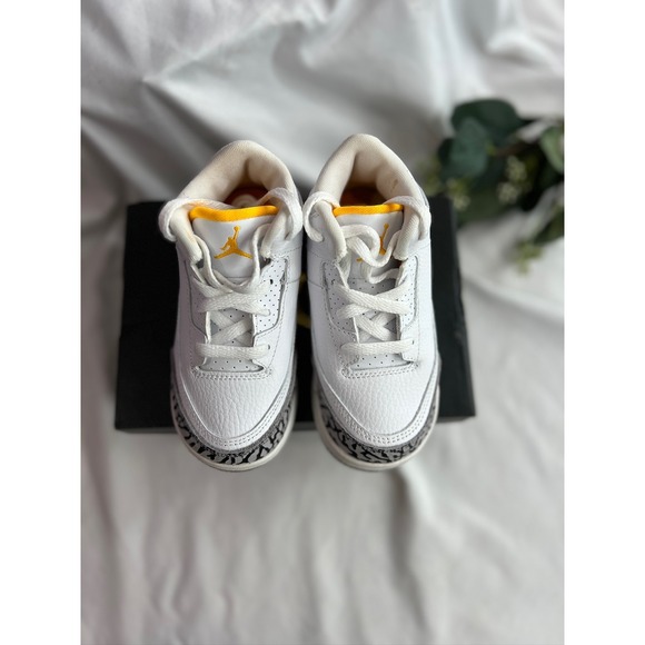 Toddler Air Jordan 3 Retro White Cement Yellow Baby Shoes TD 6c - Picture 9 of 10